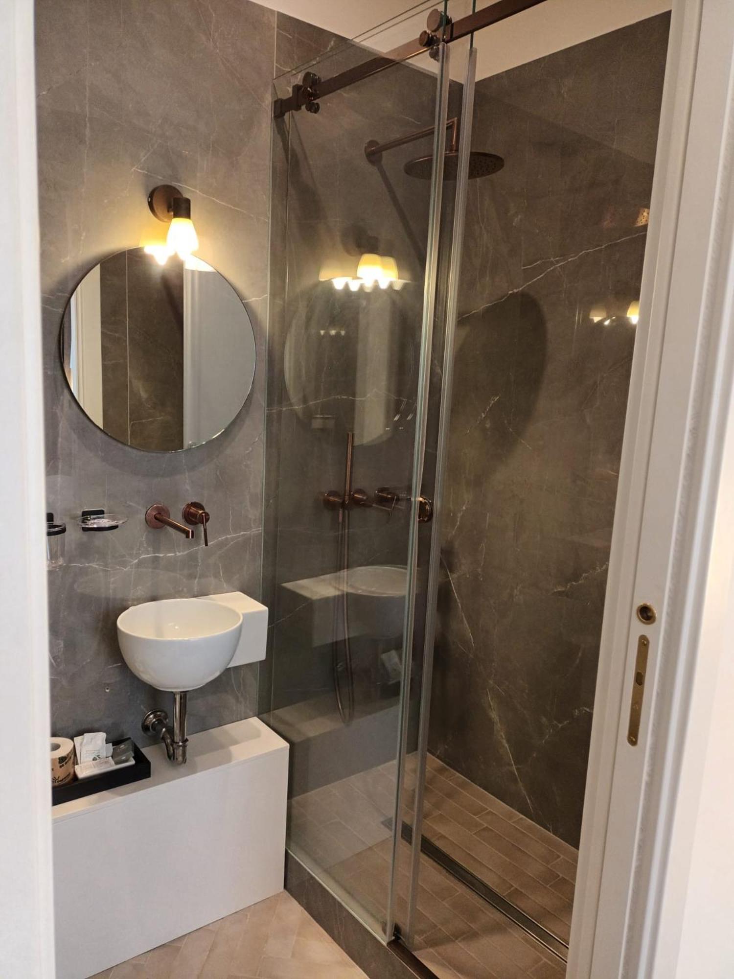 B&Bari, Via Crollalanza, Le Case Di Aurelia Guesthouse 外观 照片